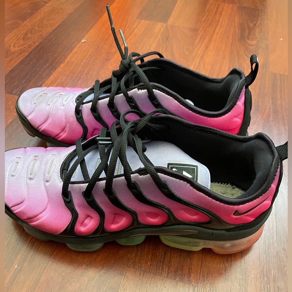 Nike Air Vapormax BETRUE Purple /Black - Pink Blast AR4791-500